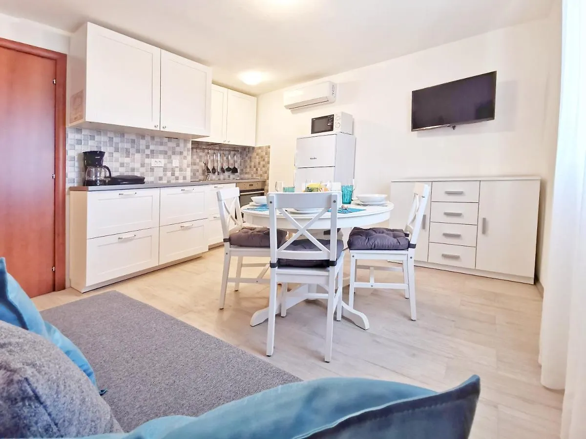 Apartment Marina Umag